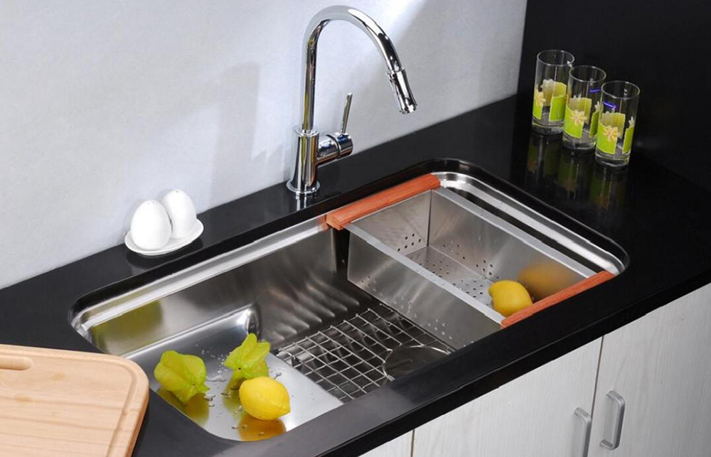 undermount stainless steel kitchen sink