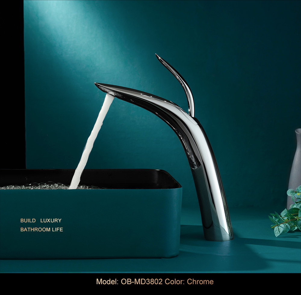 chrome single handle bathroom faucet