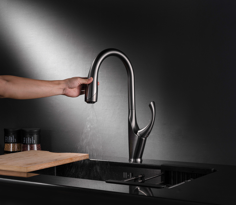 Pull Down Kitchen Faucet
