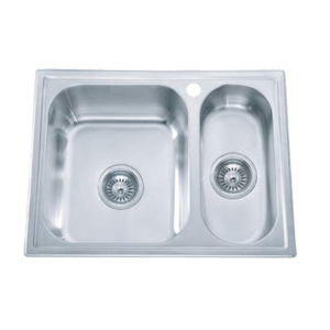 kitchen sink.faucet